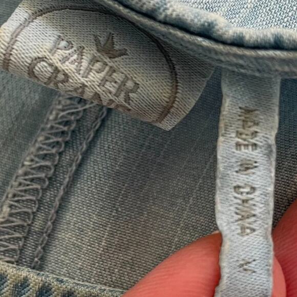 Paper Crane Denim Look Bell Sleeve Light Wash Flowy Boho Dress Size M - Picture 5 of 11